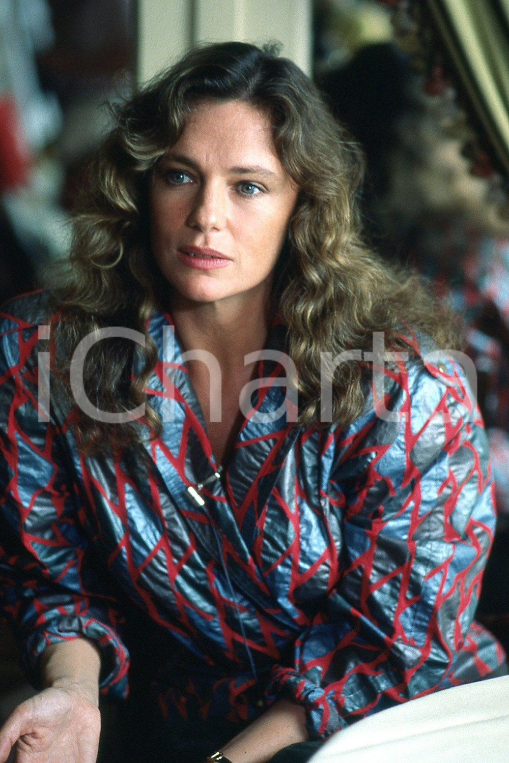 35mm vintage slide* 1985 ca ITALIA - CINEMA Jacqueline BISSET ritratto (18)  Diapositiva d'epoca, in formato 35 mm.CONDIZIONI: GOODNella diapositiva ICharta mette in vendita, sul negozio eBay e in esclusiva sul sito "icharta" il proprio archivio composto da numerose diapositive e negativi fotografici d'epoca, tutti originali e autentici, che attraversano la storia del costume italiano tra gli la fine degli anni Sessanta e Novanta.Si tratta di uno sguardo inedito sull'attualit&agrave;, la politica, la vita quotidiana, il gossip e la cultura, che fotografa il cambiamento della nazione in quest'ultimo scorcio del XX secolo. Un'occasione unica per il mercato del collezionismo, che vede finalmente disponibile un archivio eccezionale per vastit&agrave;, tematiche e condizioni, in un settore (il negativo fotografico e la diapositiva) di assoluta novit&agrave; e dalle interessanti prospettive di investimento. GOOD/buono   originale e autentica 1
