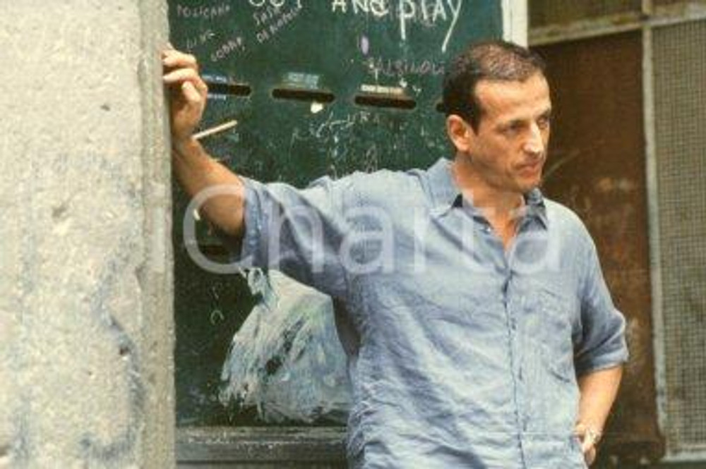 35mm vintage slide* 1998 CINEMA teatro di guerra Marco BALIANI sul set