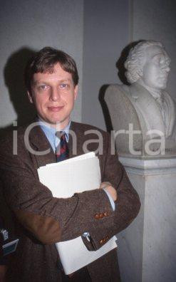 35mm vintage slide* 1990ca POLITICA PCI PDS FGCI Gianni CUPERLO ritratto (25)