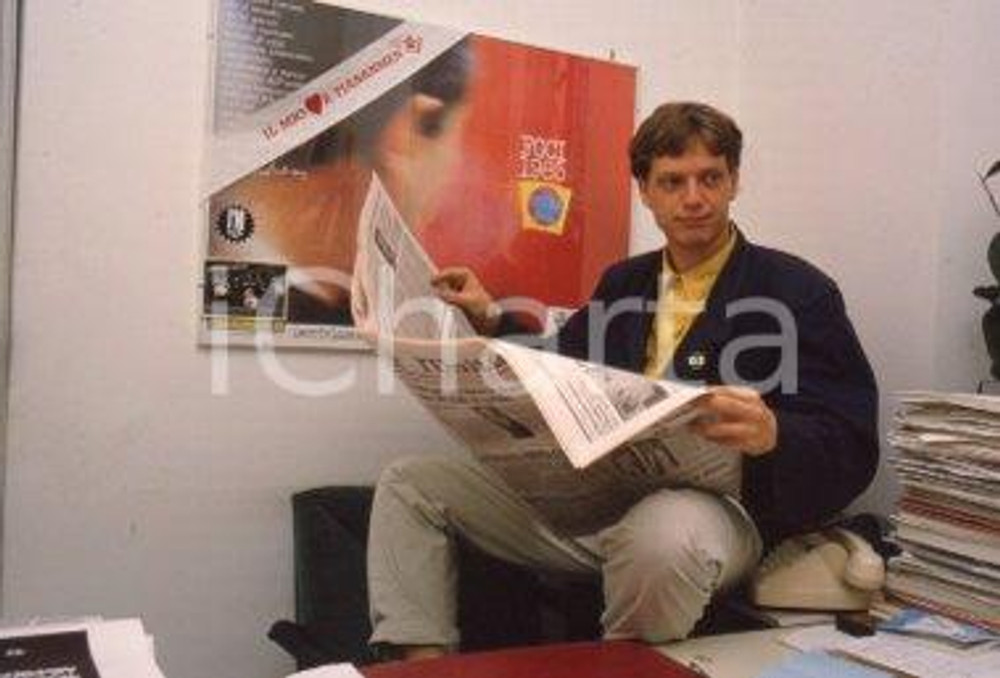 35mm vintage slide* 1990ca POLITICA PCI PDS FGCI Gianni CUPERLO ritratto (21)