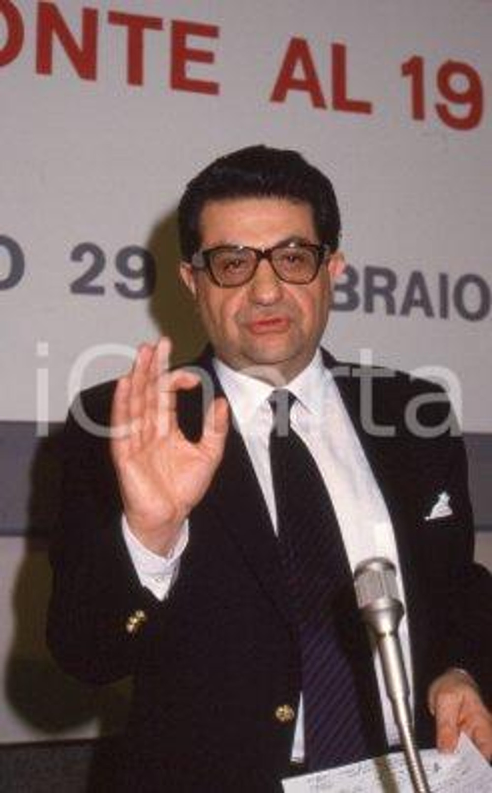 35mm vintage slide* 1988 ROMA POLITICA PSI Antonio LA PERGOLA ritratto (2)