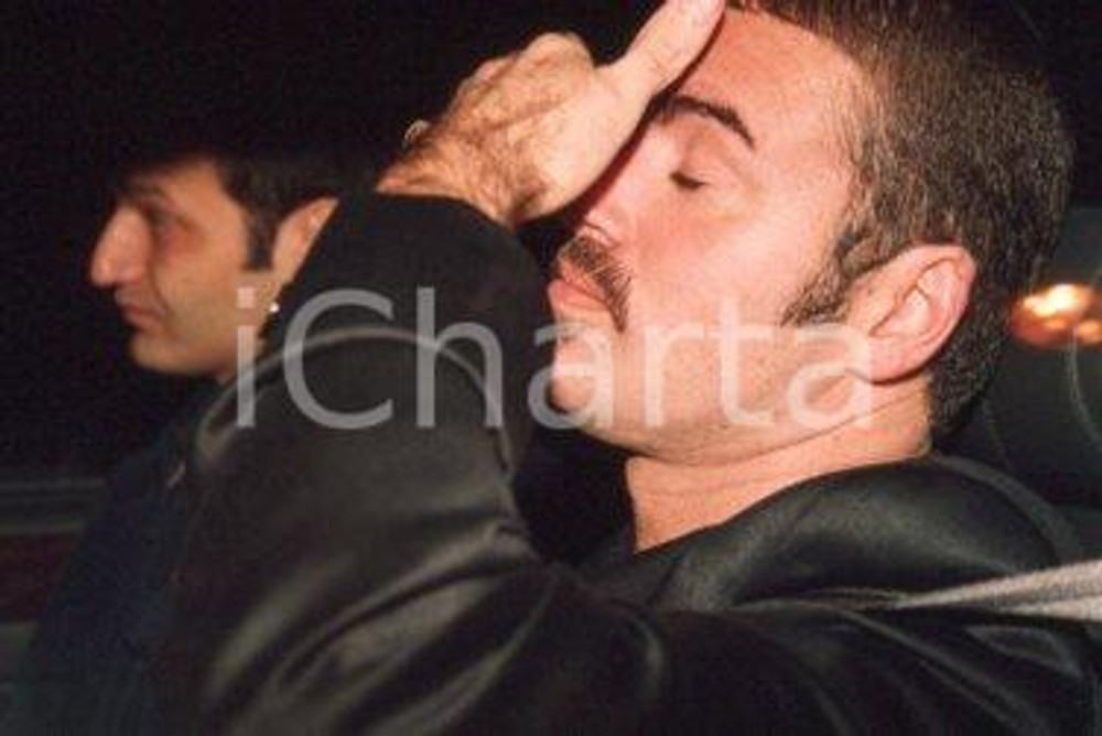 35mm vintage slide* 1990ca MUSICA George MICHAEL paparazzato (6)