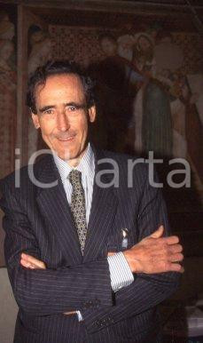 35mm vintage slide* 1990ca ECONOMIA MILANO Carlos Salat FERRER ritratto (7)