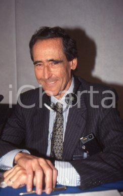 35mm vintage slide* 1990ca ECONOMIA MILANO Carlos Salat FERRER ritratto (3)