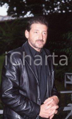 35mm vintage slide* 1995ca TELEVISIONE CANALE 5 Duccio FORZANO ritratto (1)