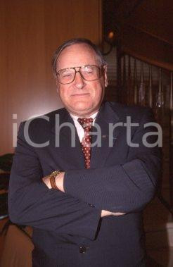35mm vintage slide* 1990ca Gerard DE LA MARTINIERE manager AXA conferenza (19)