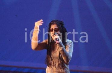 35mm vintage slide* 2000ca MUSICA Elena CATANEO durante un'esibizione (3)