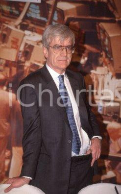 35mm vintage slide* 1995ca MILANO financial times Richard LAMBERT (5)