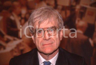 35mm vintage slide* 1995ca MILANO financial times Richard LAMBERT (8)