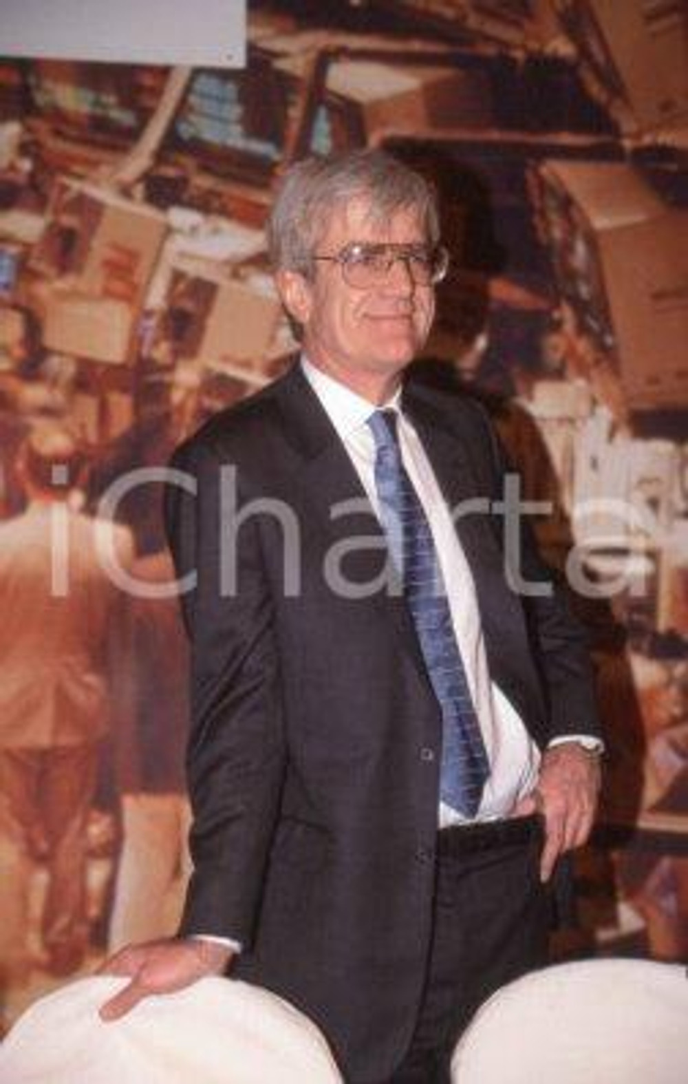 35mm vintage slide* 1995ca MILANO financial times Richard LAMBERT (10)