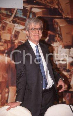 35mm vintage slide* 1995ca MILANO financial times Richard LAMBERT (11)