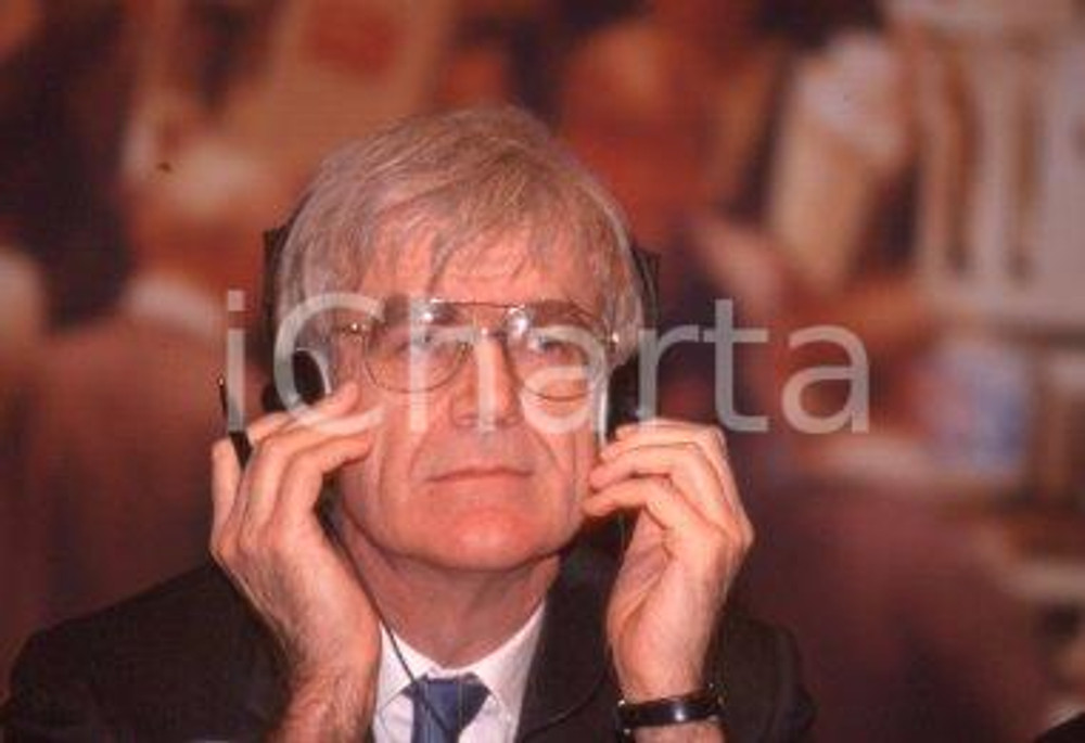 35mm vintage slide* 1995ca MILANO financial times Richard LAMBERT (14)