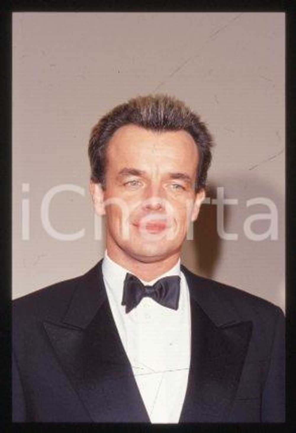 35mm vintage slide* 1991 MILANO Portrait of an American actor Ray WISE (59)