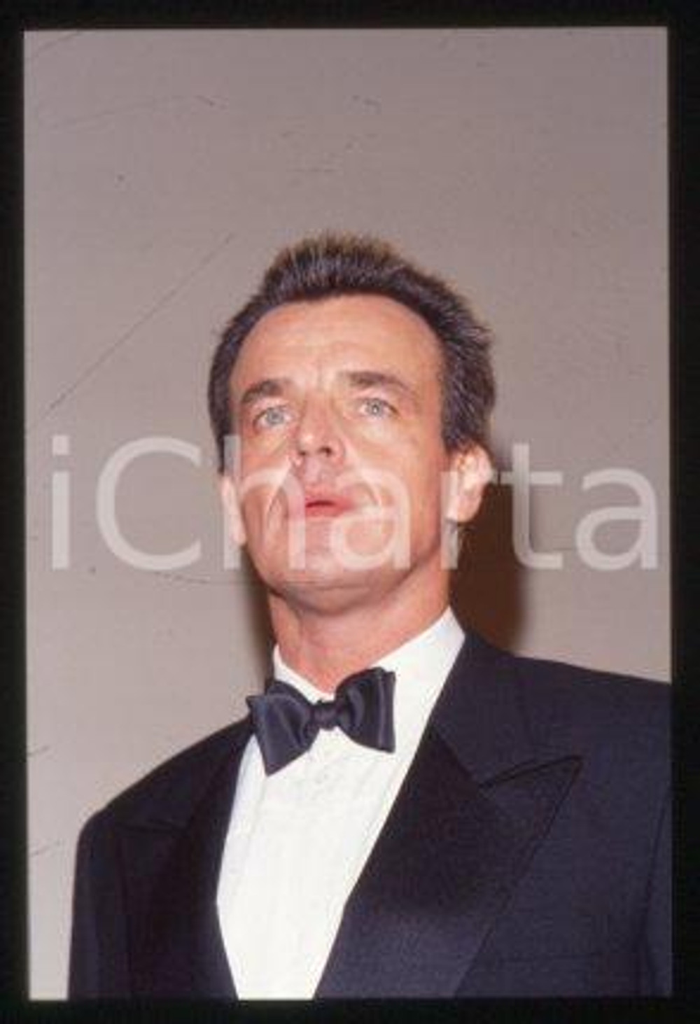35mm vintage slide* 1991 MILANO Portrait of an American actor Ray WISE (72)