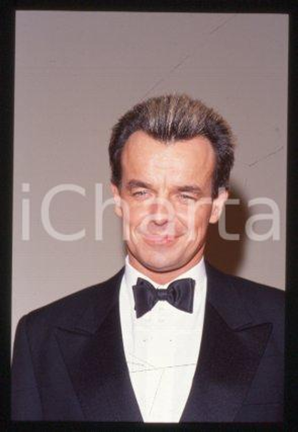 35mm vintage slide* 1991 MILANO Portrait of an American actor Ray WISE (63)