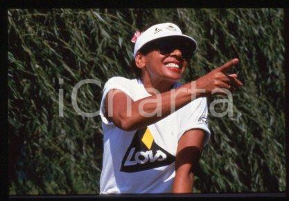 35mm vintage slide* 1985 ca COSTUME Welsh singer Shirley BASSEY (22)