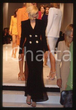 35mm vintage slide* 1995 ca FASHION Show Model Nadia AVERMANN on the podium (8)