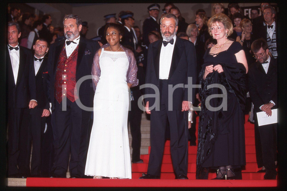 Fotografia d epoca originale 35mm vintage slide 1996 CANNES Film Festival Mike LEIGH & Brenda BLETHYN 22 1