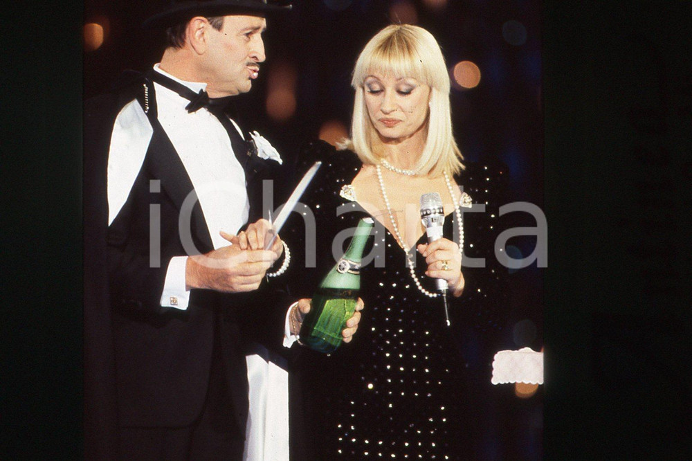 35mm vintage slide* 1990 ca ITALY - TV Georges DESCRIERES & Raffaella CARRA (18)