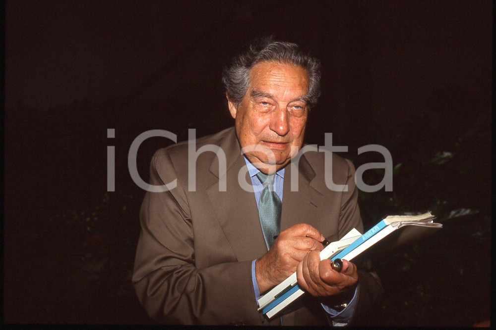 35mm vintage slide* 1992ca MILAN Nobel Prize winner for Literature Octavio PAZ 2