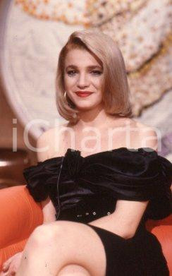 35mm vintage slide* 1989 RAI mai dire mai - Raffaella BARACCHI (13)