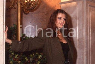 35mm vintage slide* 1991 CINEMA Secrets Fabiana UDENIO ritratto (20)