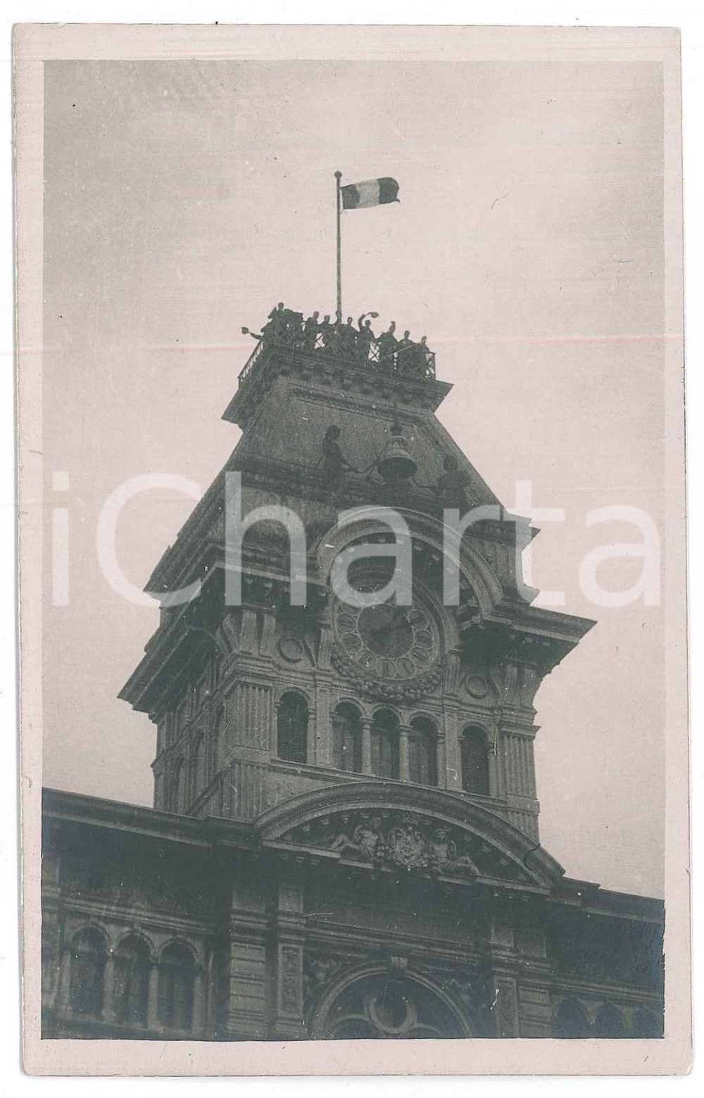 30 Ottobre 1918 TRIESTE Il primo tricolore sulla torre del Municipio *Foto 9x14