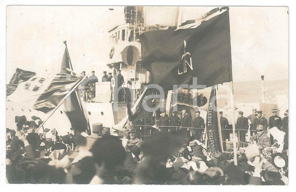 11 Novembre 1918 TRIESTE Re Vittorio Emanuele III in partenza sull' "Audace"