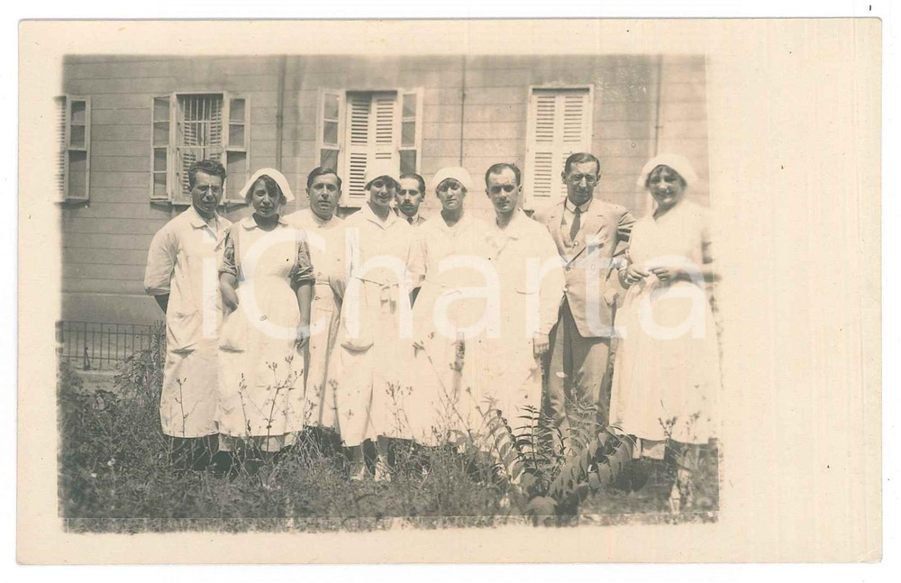1917 WW1 TRIESTE - Ospedale di guerra - Medici e infermiere *Foto 14x9 cm