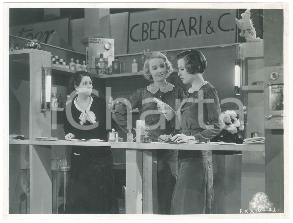 1932 CINEMA Film "Gli uomini, che mascalzoni" - Lya FRANCA - Foto di scena