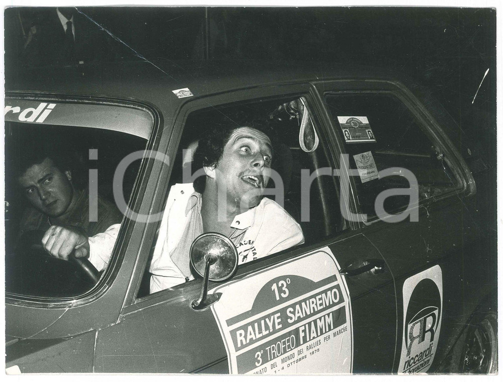 1975 RALLYE SANREMO Pilota e navigatore prima della partenza - Foto