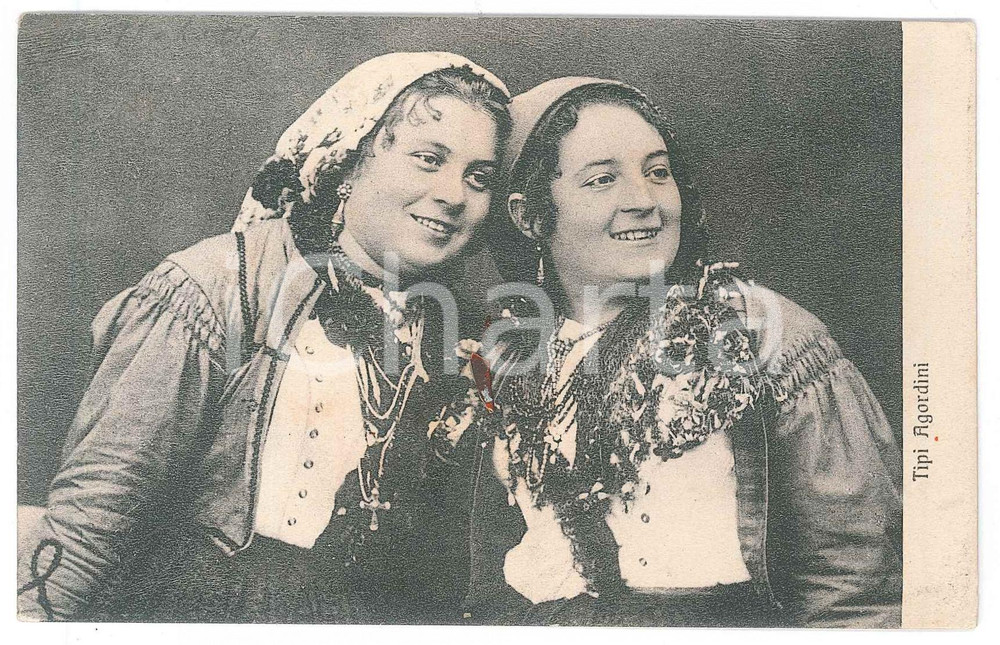 1908 AGORDO (BL) Donne in costume tradizionale *Cartolina FOLKLORE FP VG