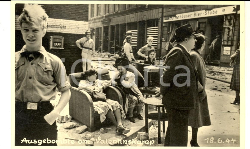 Cartolina originale da collezione 1944 WW2 HAMBURG Ausgebombte am VALENTINSKAMP Postcard FP NV 1