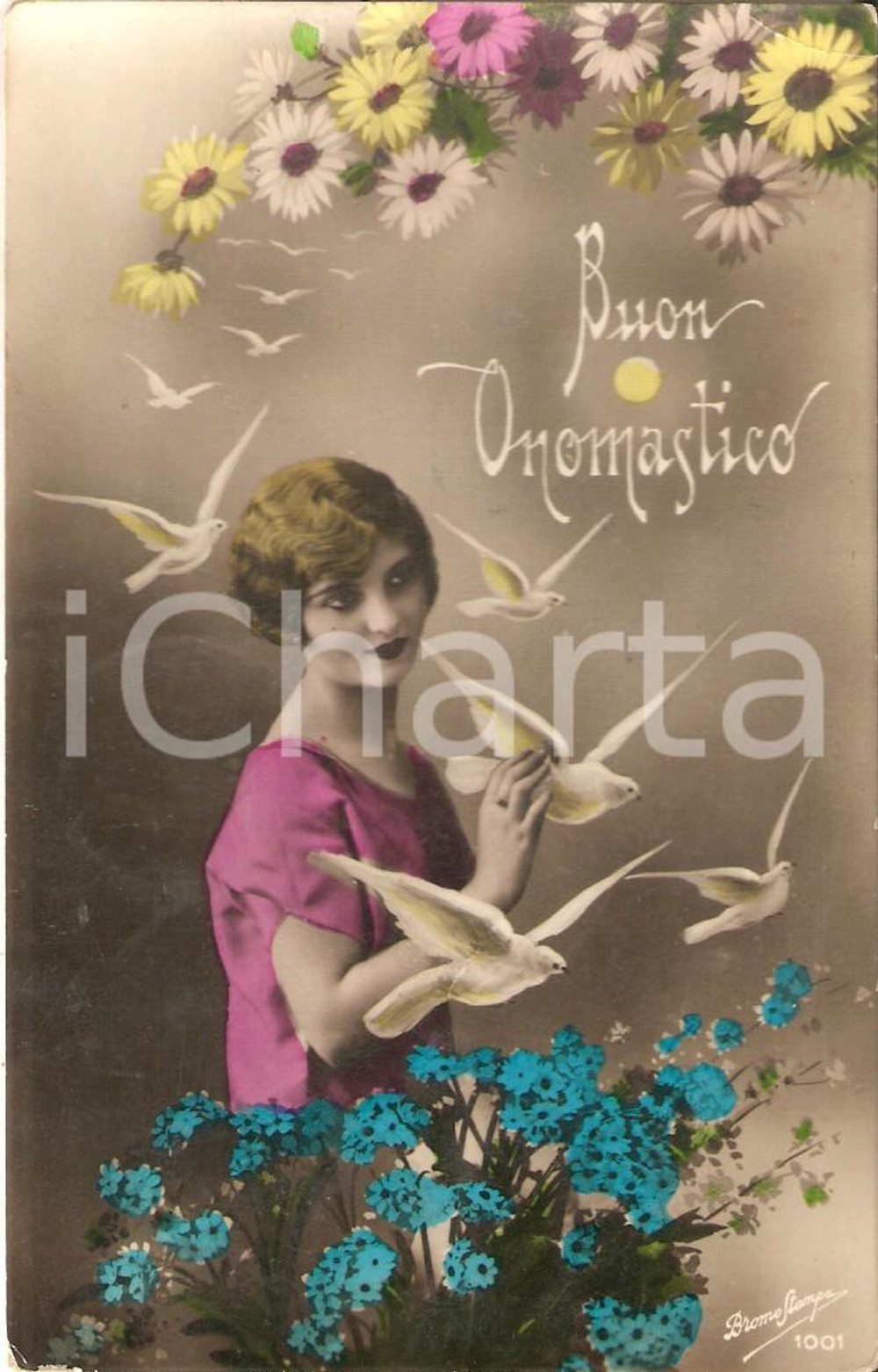 Cartolina originale da collezione 1941 COSTUMI Donna con colombe in volo Cartolina BUON ONOMASTICO FP VG 1