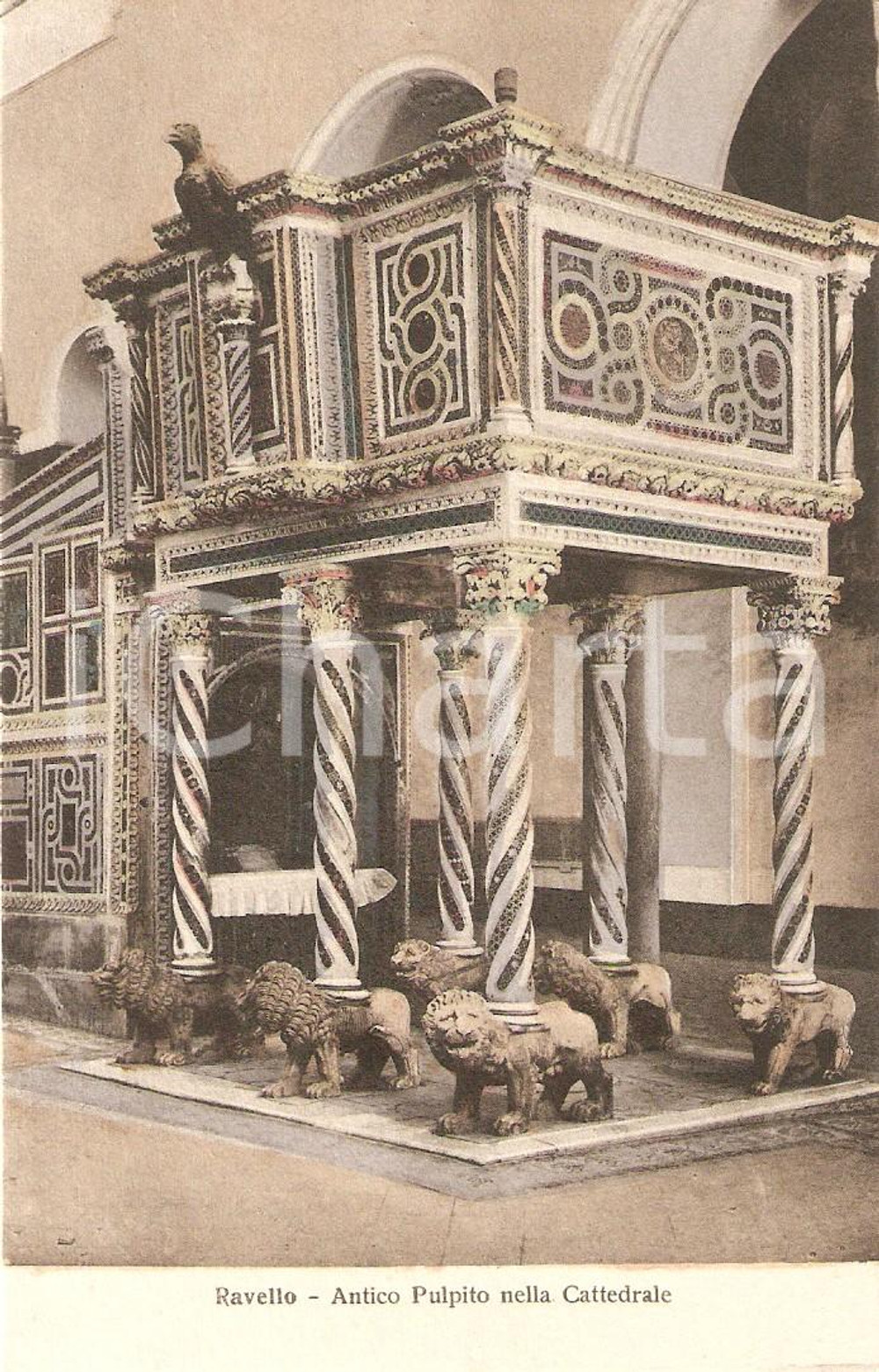 Cartolina originale da collezione 1920 ca RAVELLO SA Antico pulpito nella Cattedrale Cartolina FP NV 1