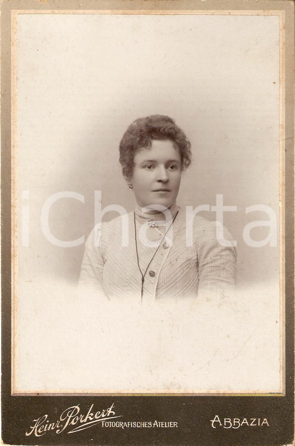 Fotografia d epoca originale 1910 ca ABBAZIA/OPATIJA CROAZIA Donna famiglia MIZGUR 1