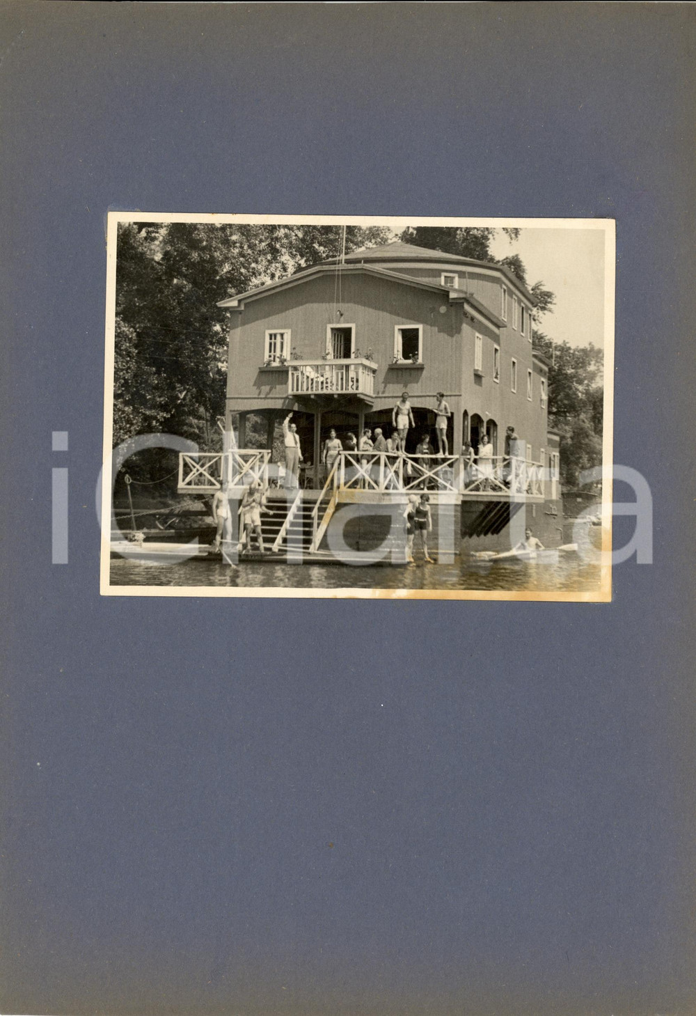 Fotografia d epoca originale 1932 BUDAPEST Weekend di vacanze sul lago per la RAS 1