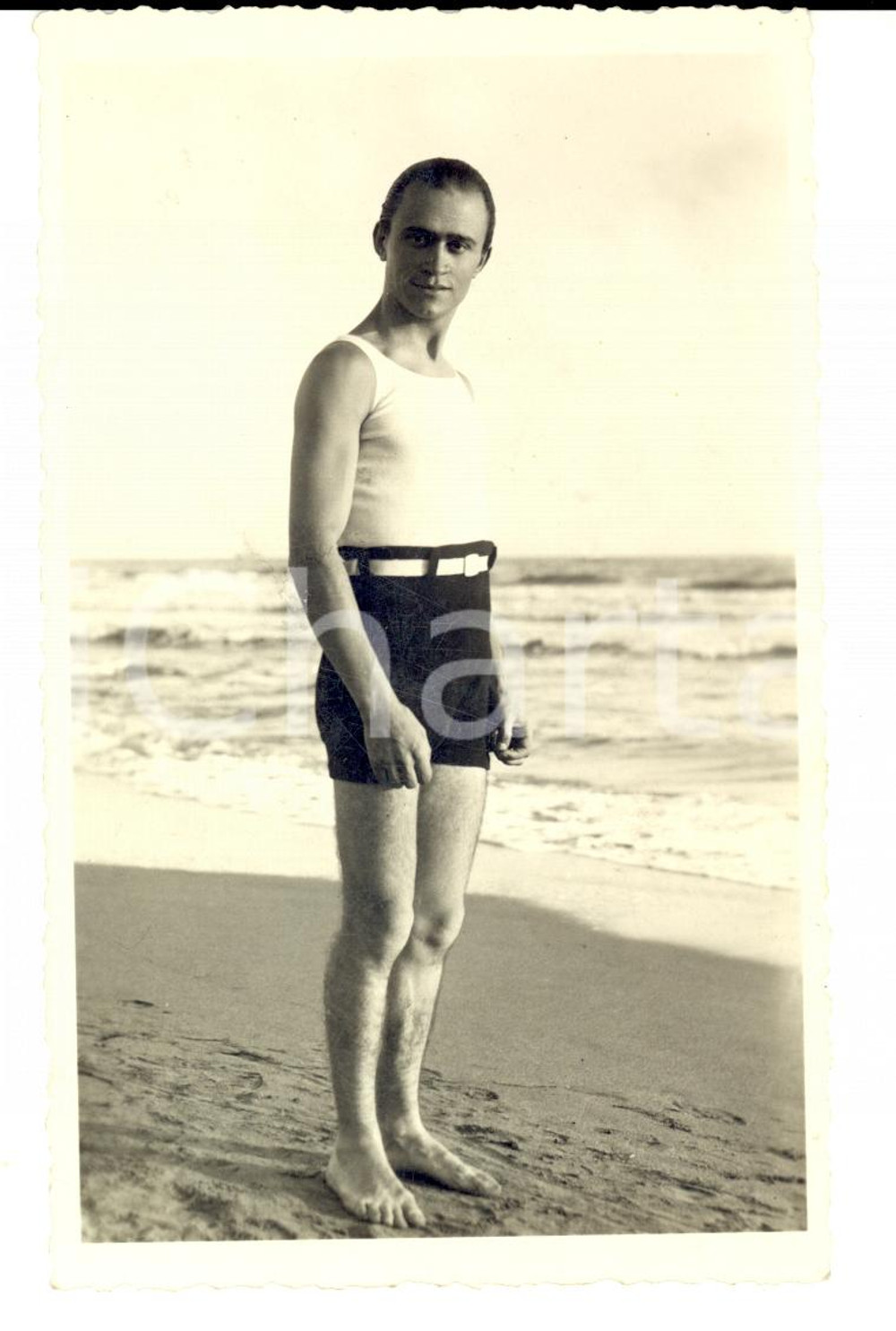 Fotografia d epoca originale 1931 FORTE DEI MARMI LU Architetto Ivo CECCARINI in spiaggia Foto AUTOGRAFATA 1
