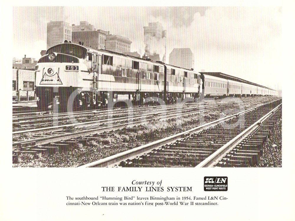 Fotografia d epoca originale 1970 ca BIRMINGHAM USA Family Lines System HUMMING BIRD leaves station Photo 1