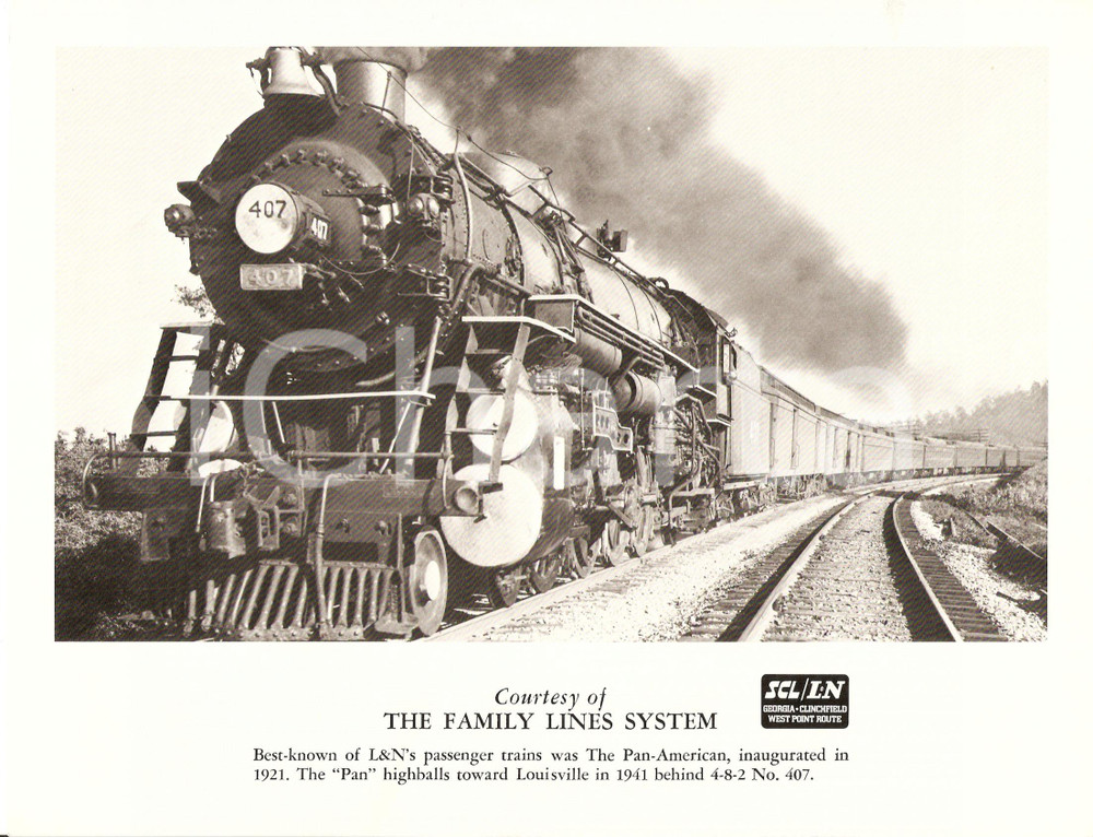 Fotografia d epoca originale 1970 ca USA Family Lines System PANAMERICAN speeds toward LOUISVILLE Photo 1