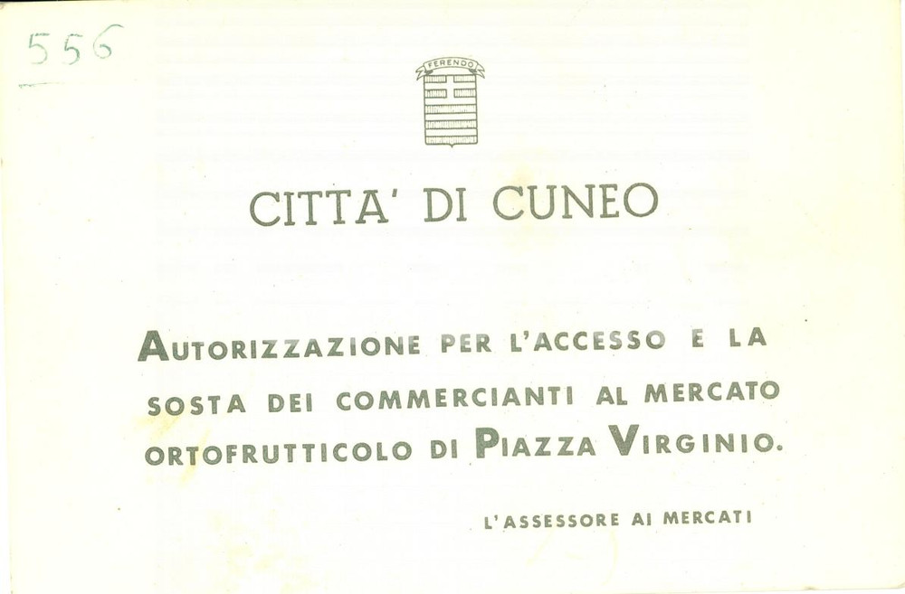 Oggetto da collezione cartaceo 1950 ca CUNEO Sosta commercianti mercato ortofrutticolo in PIAZZA VIRGINIO 1