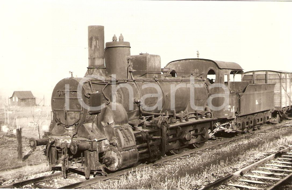 Cartolina originale da collezione 1970 ca UNGHERIA ? Treno a vapore abbandonato CCCP Cartolina FP NV 1