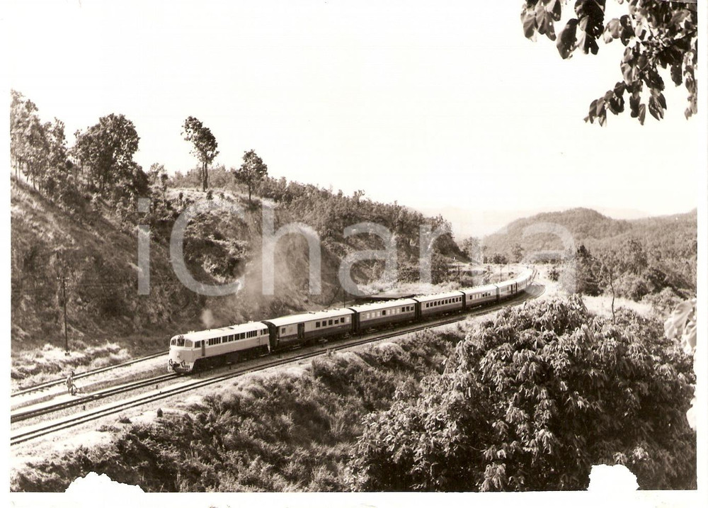 Fotografia d epoca originale 1975 ca THAILANDIA State Railways SRT Locomotiva 4050 Fotografia DANNEGGIATA 1