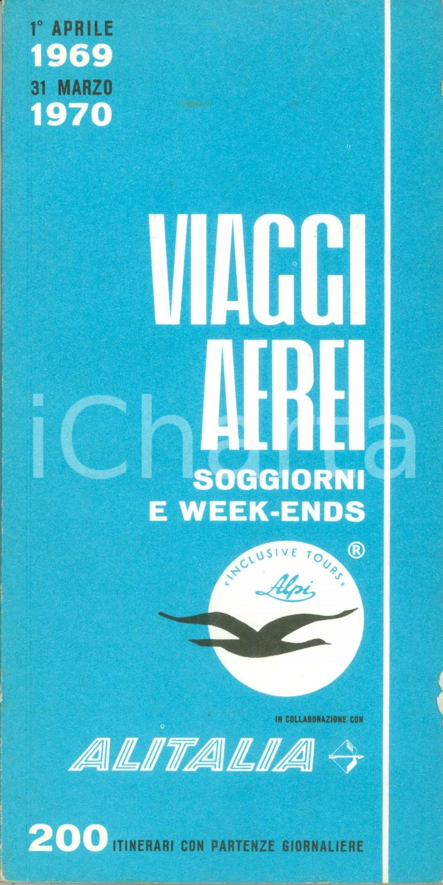 Materiale pubblicitario d’epoca 19691970 ALITALIA Viaggi aerei soggiorni e weekends ILLUSTRATO Opuscolo 1