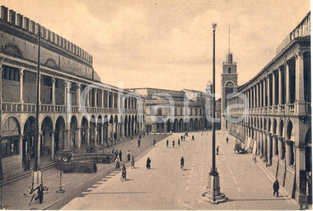 Cartolina originale da collezione 1949 ca FAENZA RA Veduta Piazza LibertÃ   BIBICLETTE Cartolina animata FG VG 1