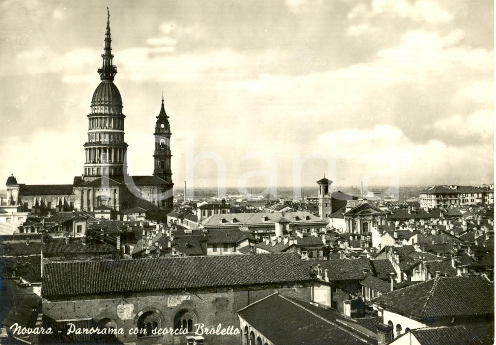 Cartolina originale da collezione 1955 NOVARA Panorama con scorcio del BROLETTO Cartolina postale FG VG 1