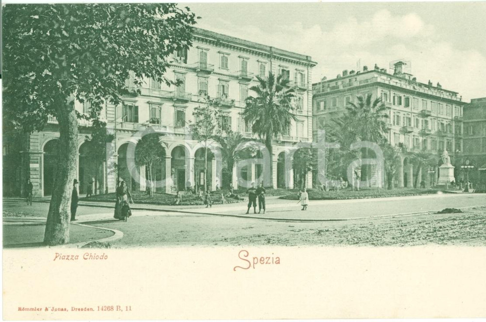 Cartolina originale da collezione 1900 ca LA SPEZIA Veduta di Piazza CHIODO Cartolina ANIMATA FP NV 1