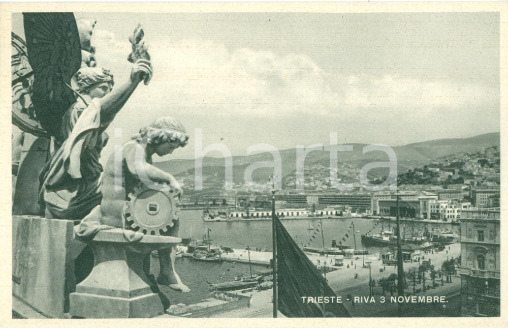 Cartolina originale da collezione 1940 ca TRIESTE Panorama porto e Riva TRE NOVEMBRE Cartolina postale FP NV 1
