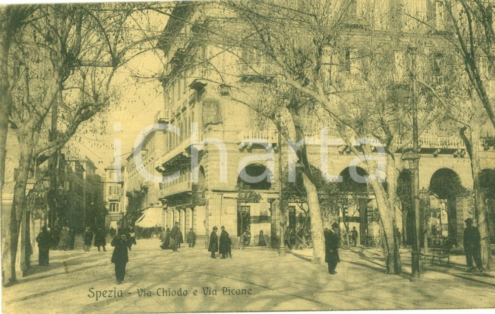 Cartolina originale da collezione 1915 ca LA SPEZIA Veduta Via CHIODO e Via PICONE Cartolina ANIMATA FP VG 1