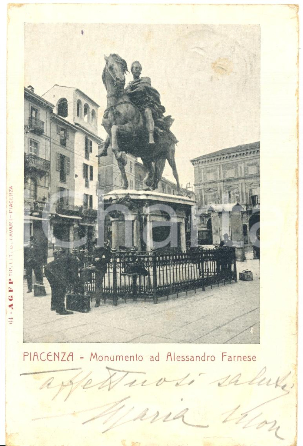 Cartolina originale da collezione 1909 PIACENZA Piazza CAVALLI monumento Alessandro FARNESE ANIMATA LUSTRASCARPE 1